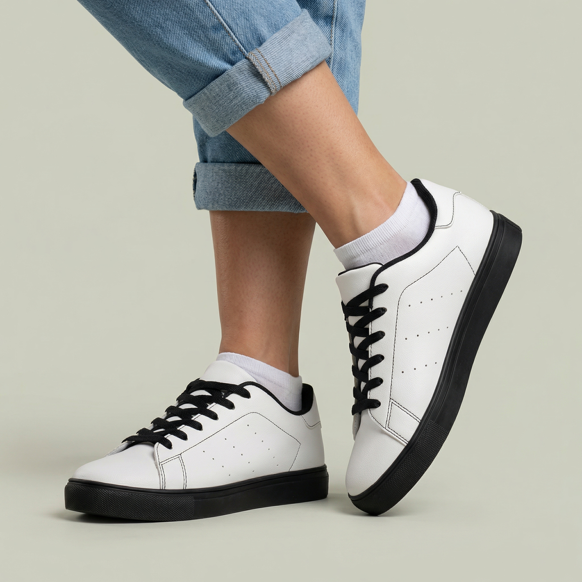 TEEMCW Women's Low-Top Leather Sneakers