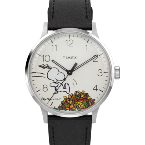Peanuts® x Timex Waterbury Classic 40mm Leather Strap Watch